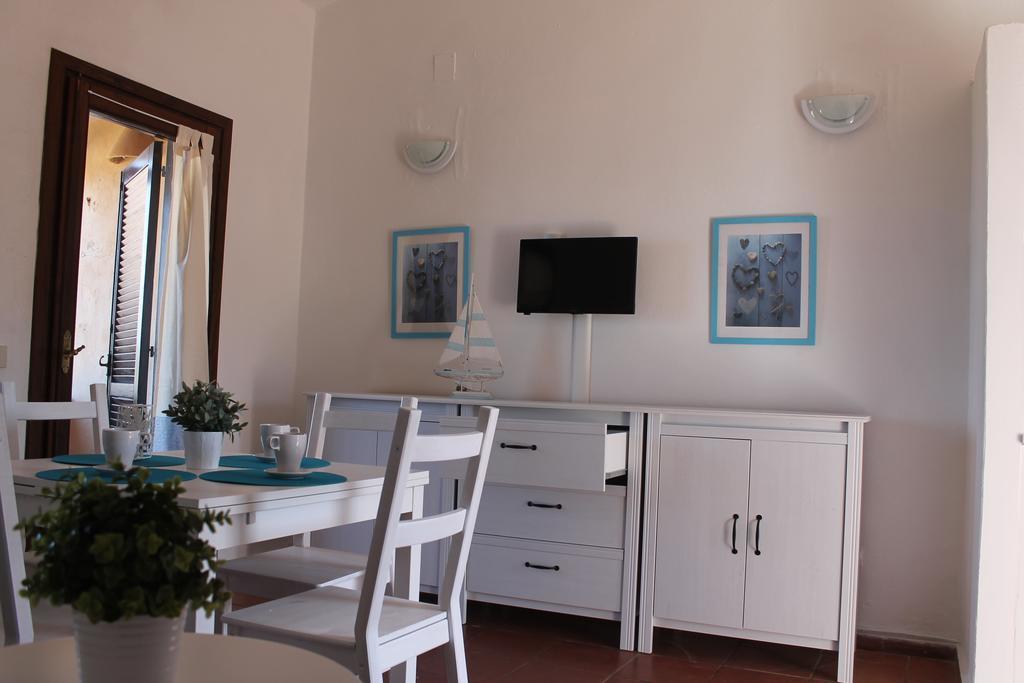 La Marmorata Vacation House Apartment ซานตา เตเรซา กัลลูรา ห้อง รูปภาพ