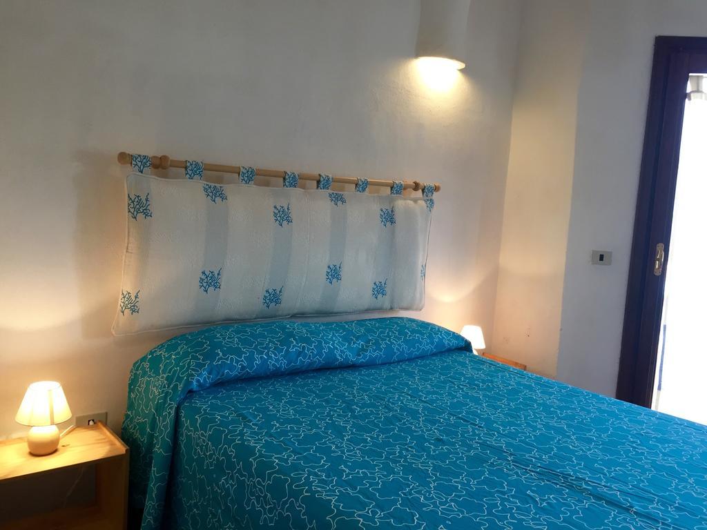 La Marmorata Vacation House Apartment ซานตา เตเรซา กัลลูรา ภายนอก รูปภาพ